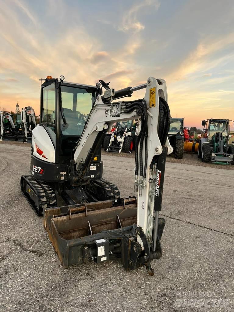Bobcat E 27 Z Mini bageri < 7t