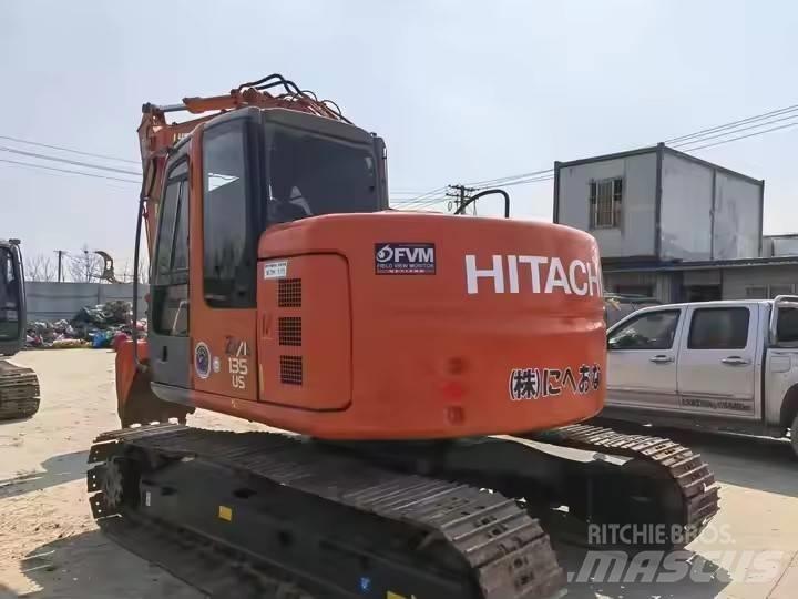Hitachi ZX135 Bageri guseničari