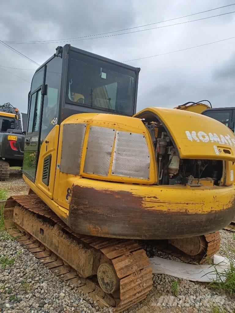 Komatsu PC 90 Bageri guseničari