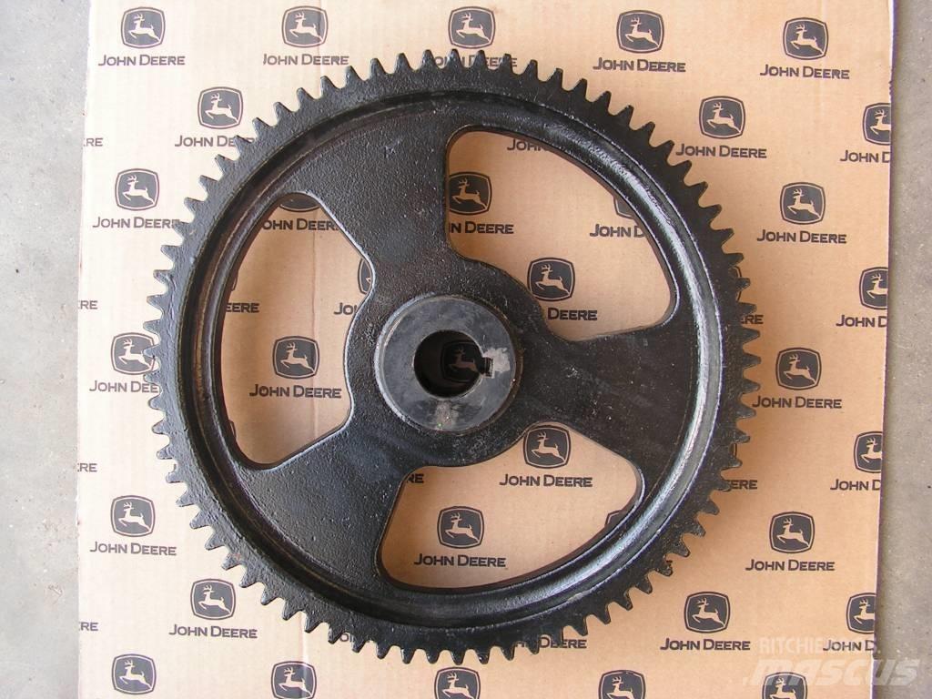 John Deere 618 R Glave hederi za kombajne