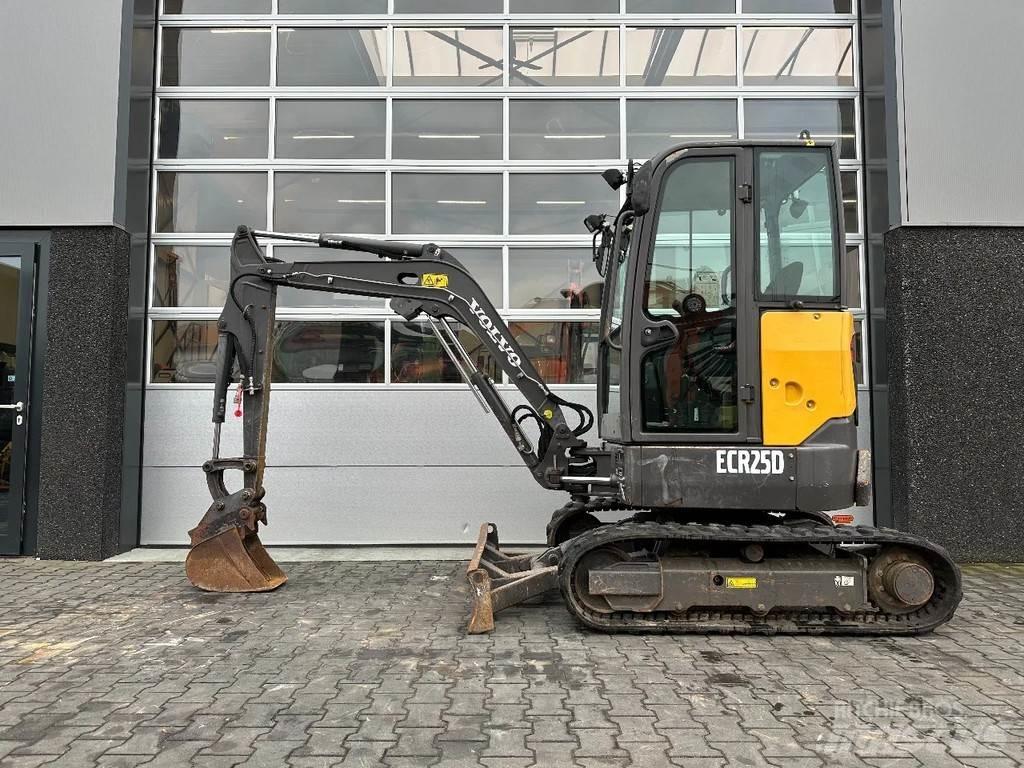 Volvo ECR25D Mini bageri < 7t