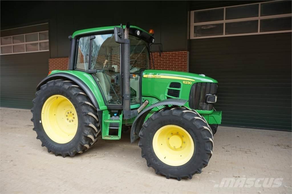 John Deere 6230 Traktori