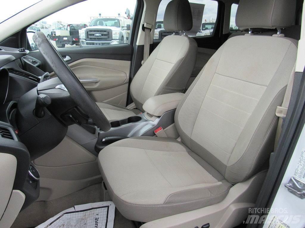Ford Escape Automobili