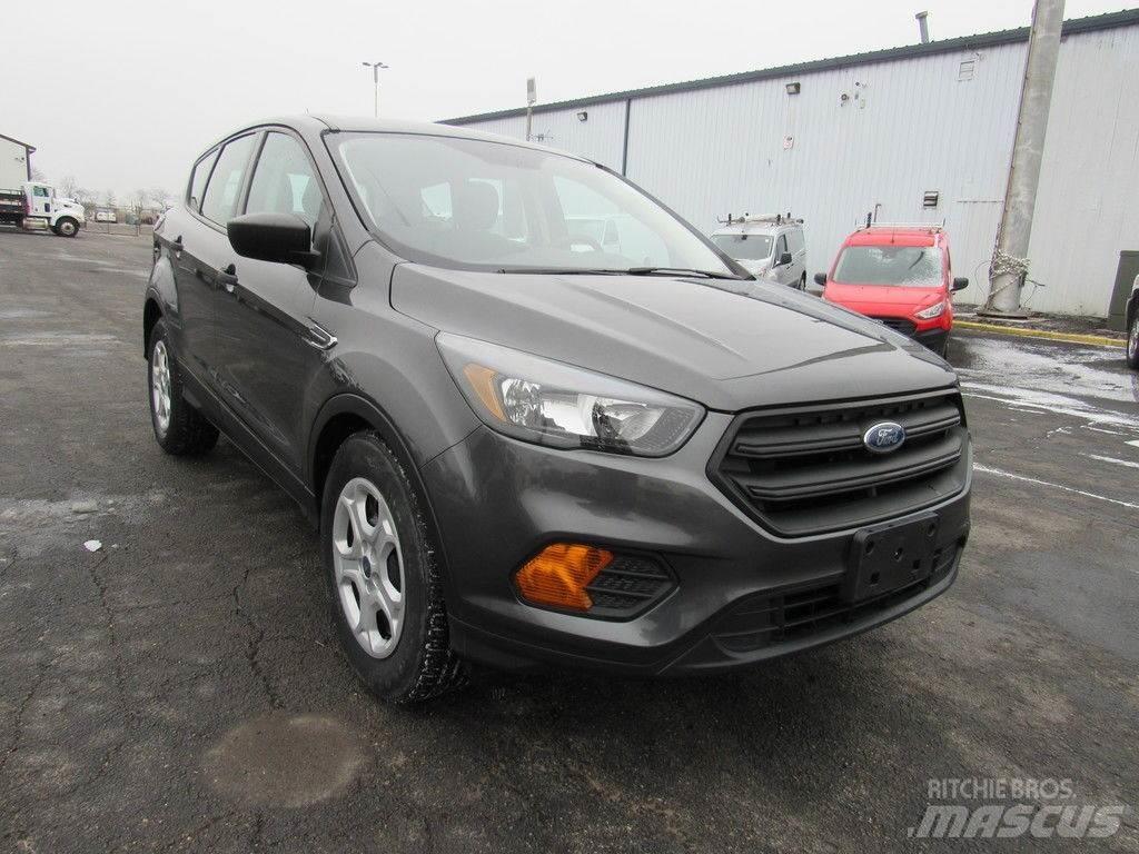 Ford Escape Automobili