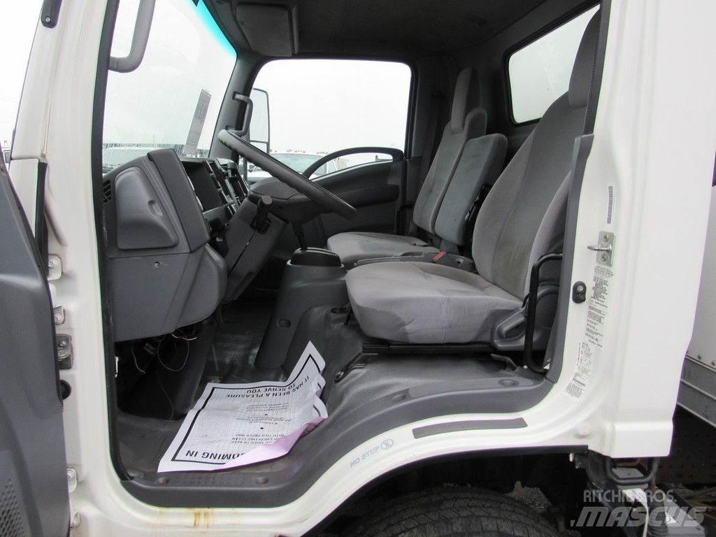 Isuzu NPR Sanduk kamioni