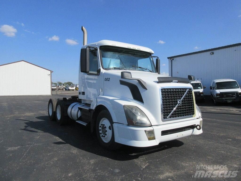 Volvo VNL64 Kamioni sa otvorenim sandukom