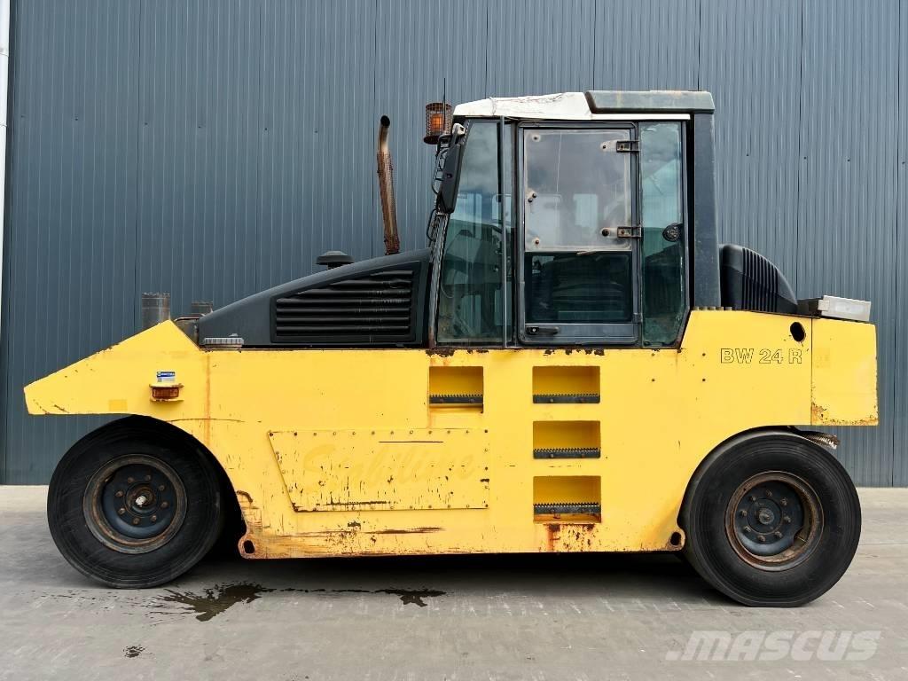 Bomag BW24R Gumeni valjci na točkovima