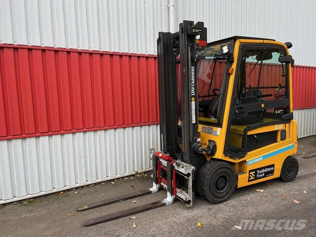 UniCarriers 1Q2L25Q Električni viljuškari