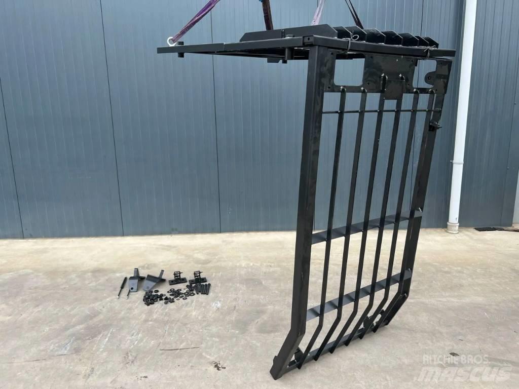 CAT 325D Guard Kabine i unutrašnjost