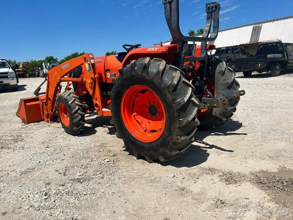 Kubota MX 5100 Traktori