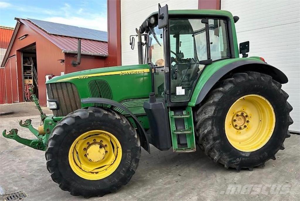 John Deere 6920 Traktori