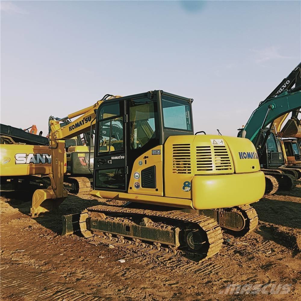 Komatsu PC70-8 Midi bageri 7t – 12t