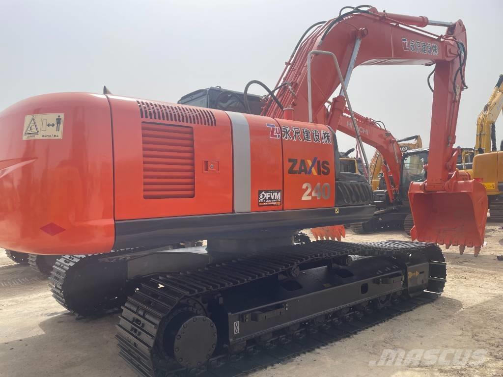 Hitachi ZX 240 Bageri guseničari