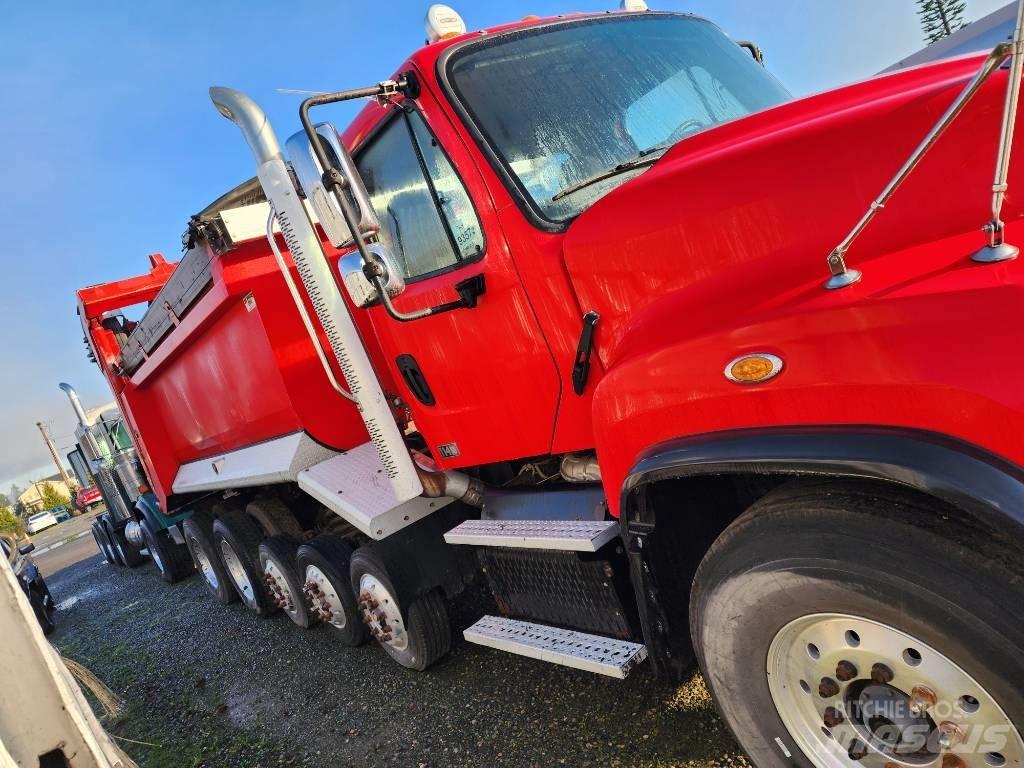 Freightliner 114SD Kiperi kamioni
