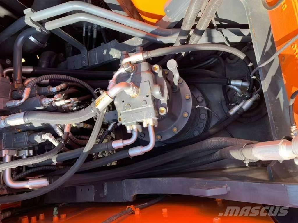 Doosan 300 Bageri guseničari