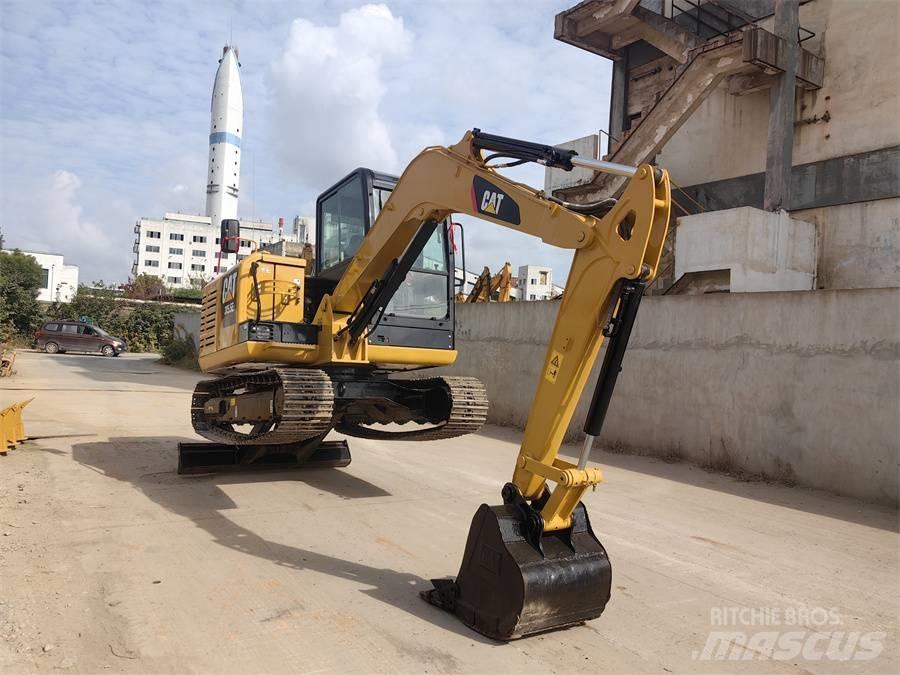 CAT 305.5E2 Bageri guseničari