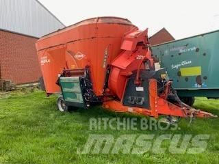 Kuhn Typ 2070 Mešaona stočne hrane