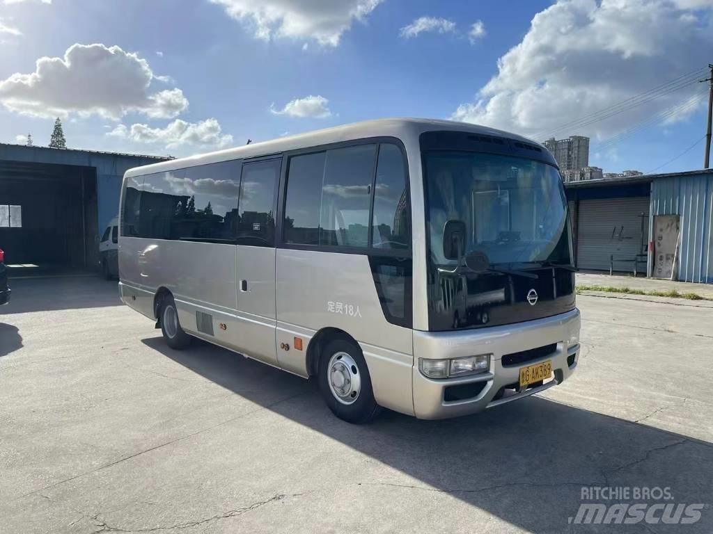 Nissan Civilian Međugradski autobusi