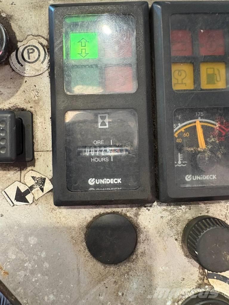 Combilift C 8000 Viljuškari sa 4-stranskim dohvatom