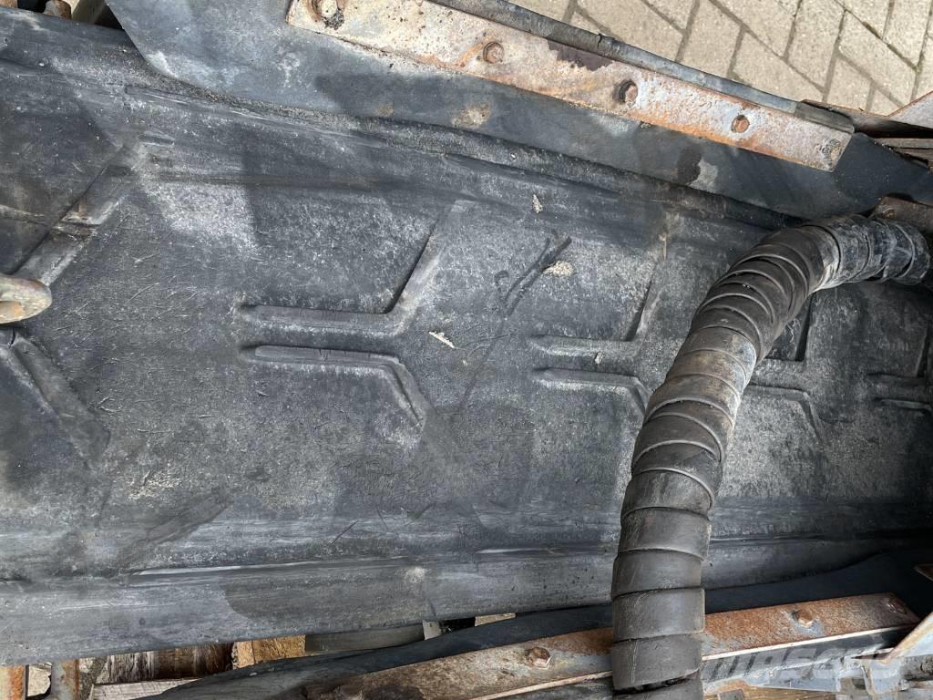 Wirtgen W50 DC/DCi Dodaci mašinama za asfalt