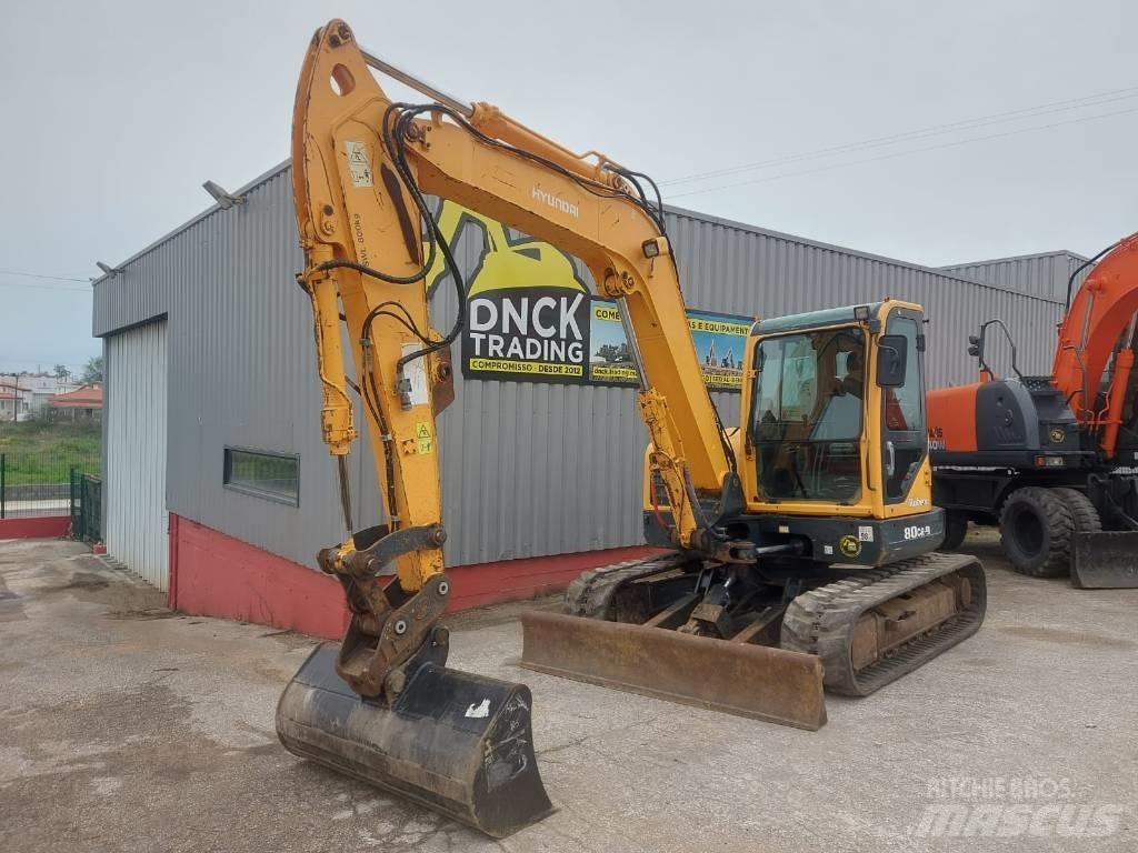 Hyundai R 80 CR Midi bageri 7t – 12t