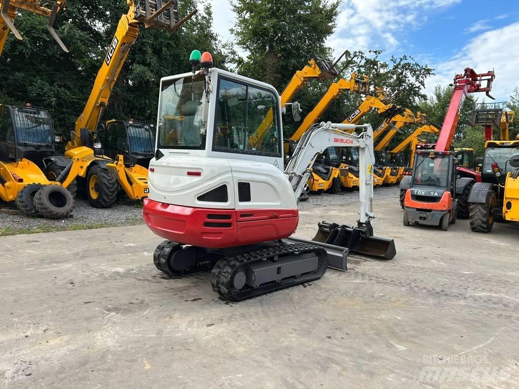 Takeuchi TB 230 Mini bageri < 7t