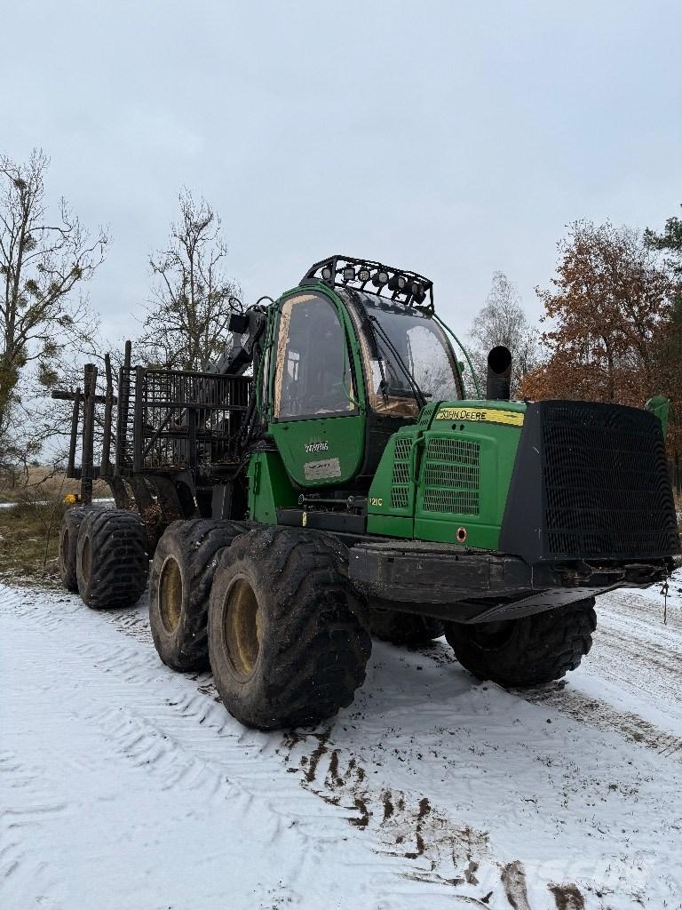 John Deere 1210 E Forvarderi