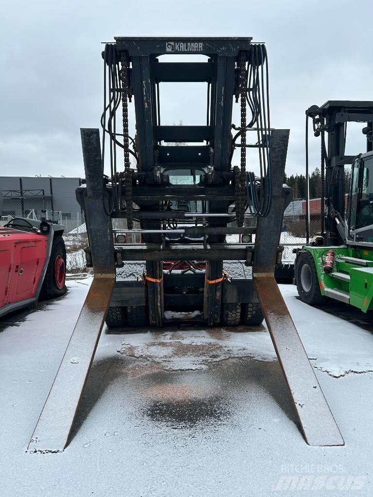 Kalmar DCG160-12 Dizelski viljuškari