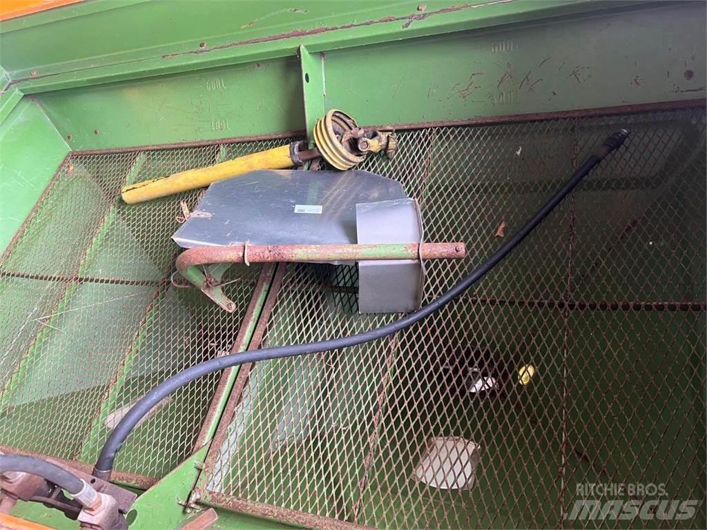 Amazone ZA-U 1500 Rasturači mineralnog đubriva