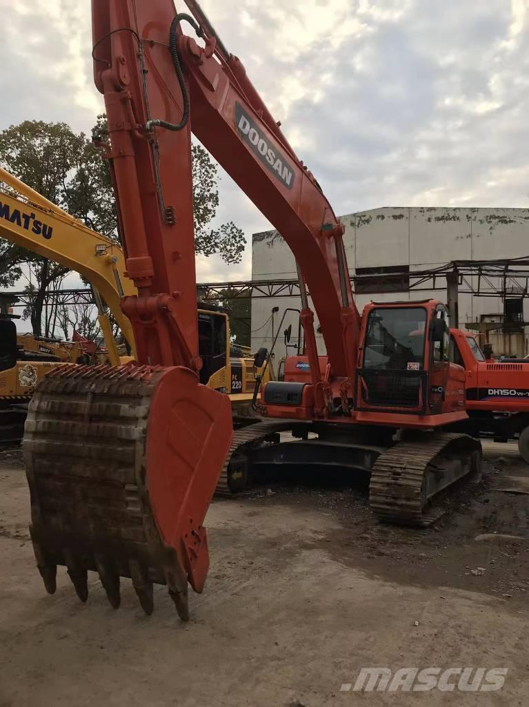 Doosan dx300 Bageri guseničari