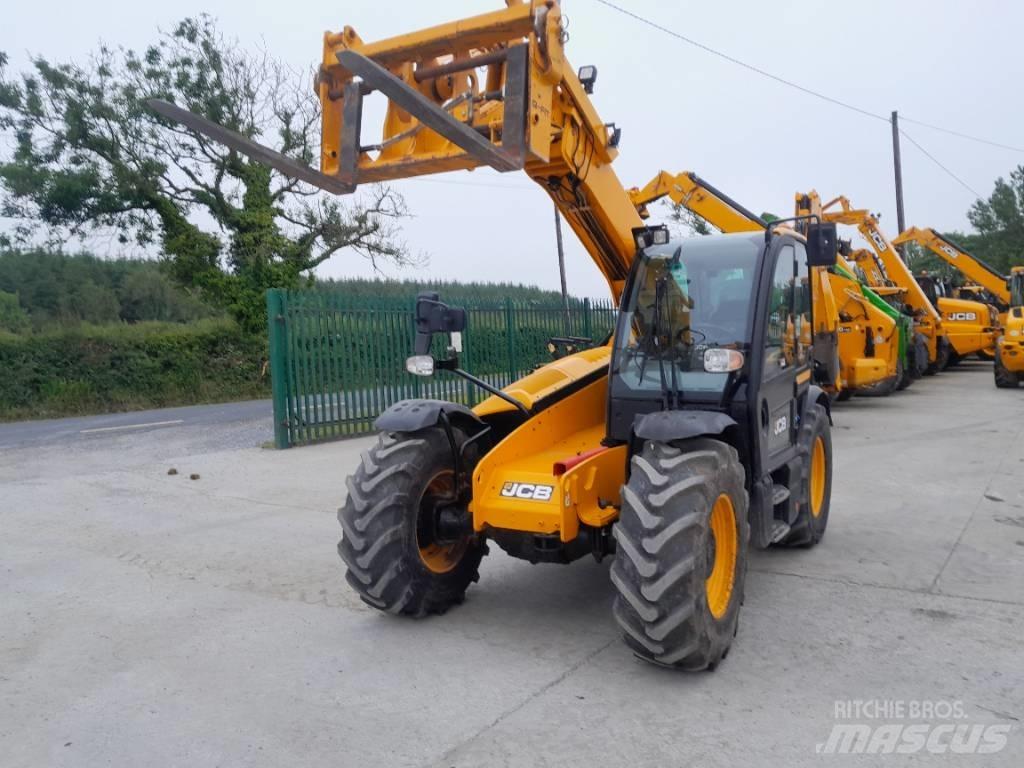 JCB 532-60 Poljoprivredni teleskopski utovarivači