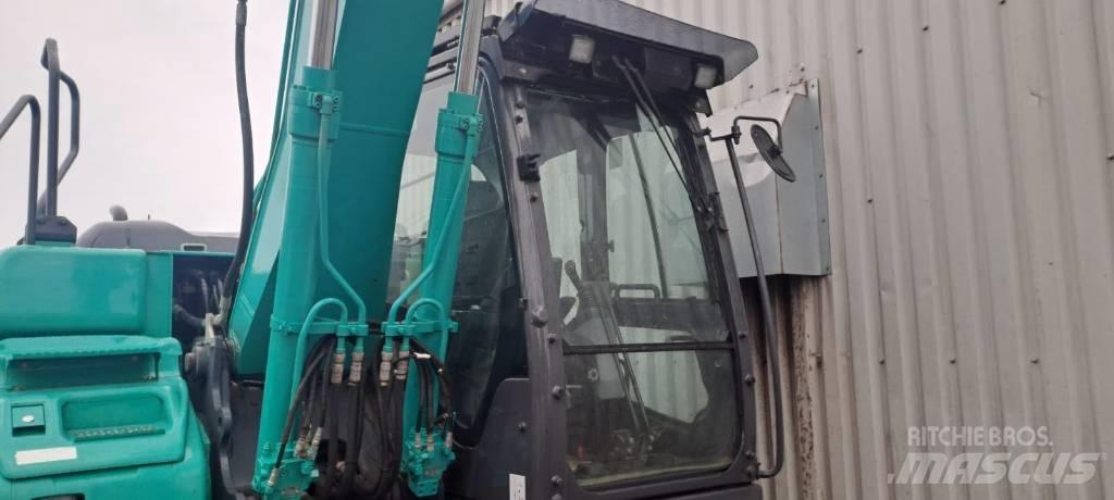 Kobelco SK130LC-11 Bageri guseničari