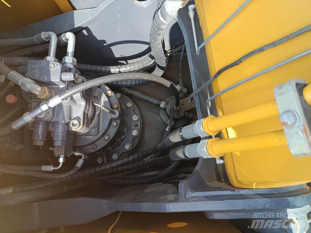 XCMG XE215DA Bageri guseničari