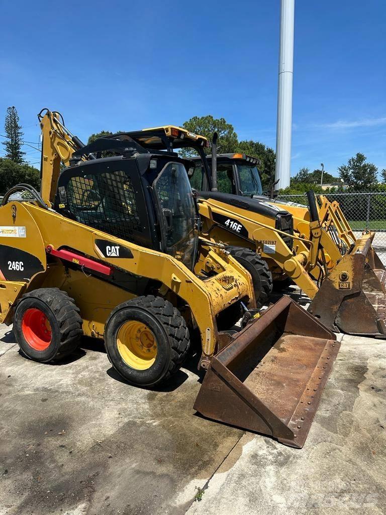 CAT 246C Skid steer mini utovarivači