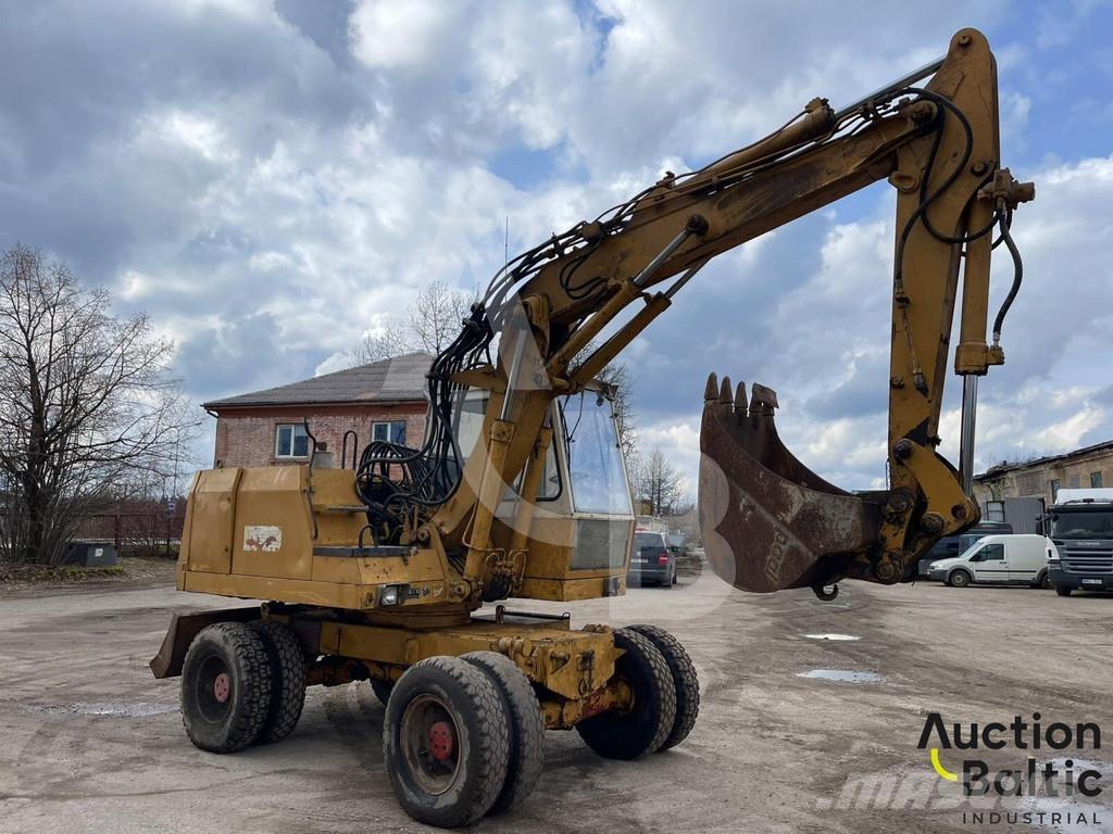 Liebherr A 900 C Bageri točkaši