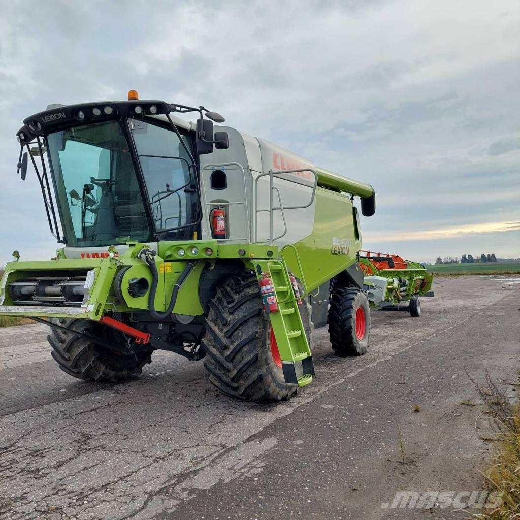 CLAAS Lexion 670 Kombajni