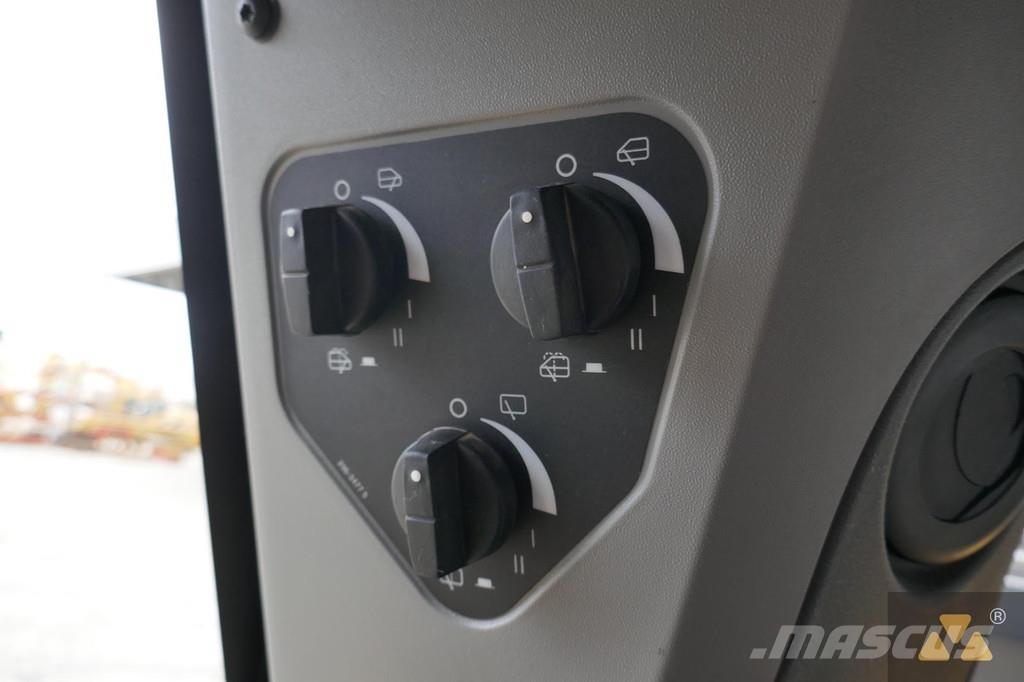 CAT D7E Buldožeri guseničari