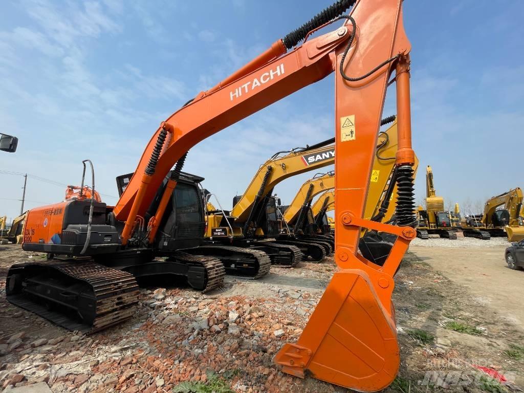 Hitachi ZX 200 Bageri guseničari
