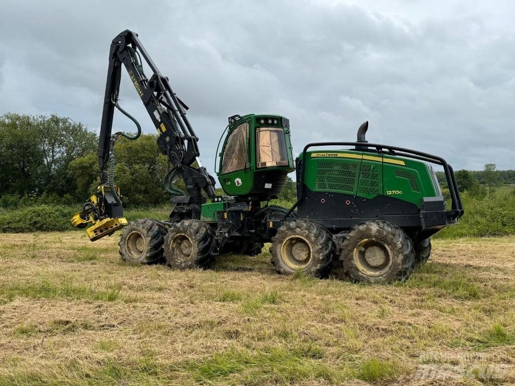 John Deere 1270G 8WD Harversteri