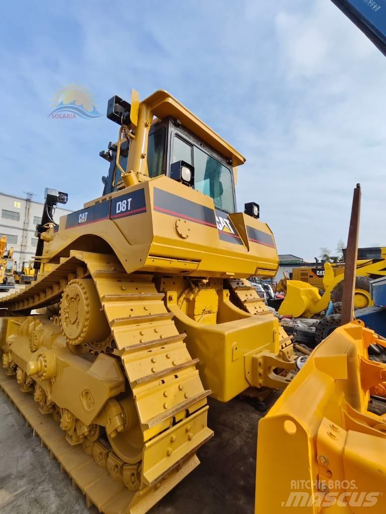 CAT D 8 T Buldožeri guseničari
