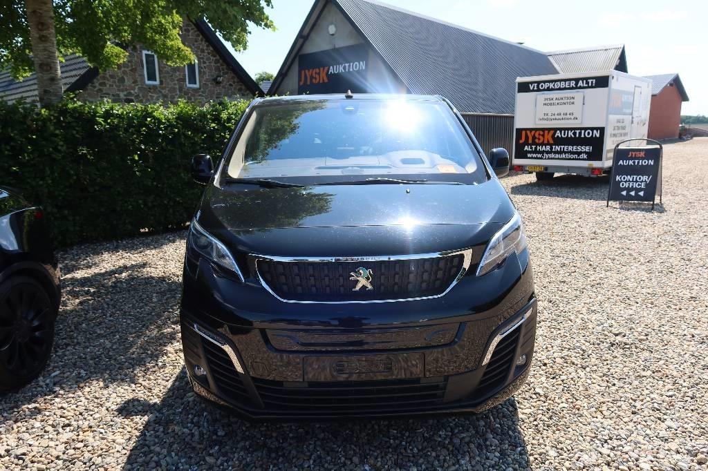 Peugeot E-Traveller Automobili