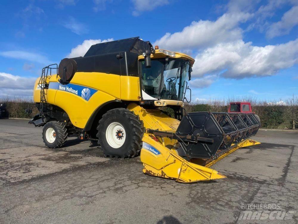 New Holland CX 780 Kombajni
