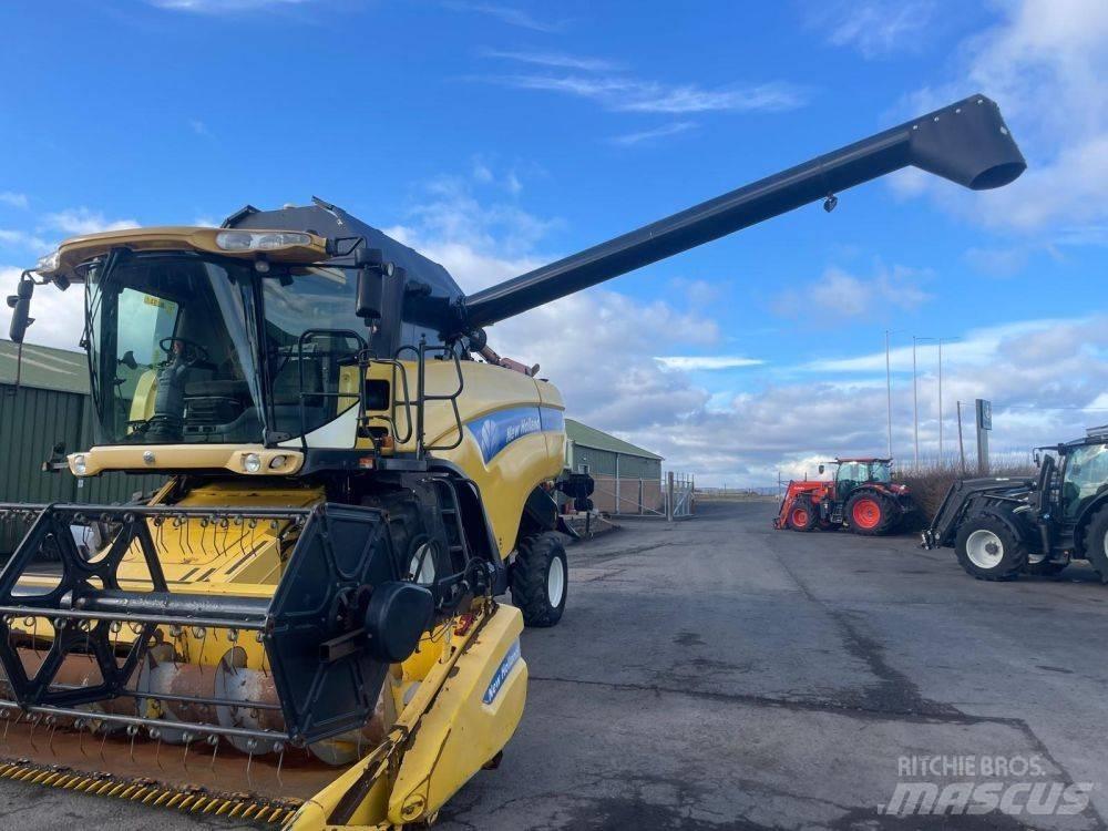 New Holland CX 780 Kombajni