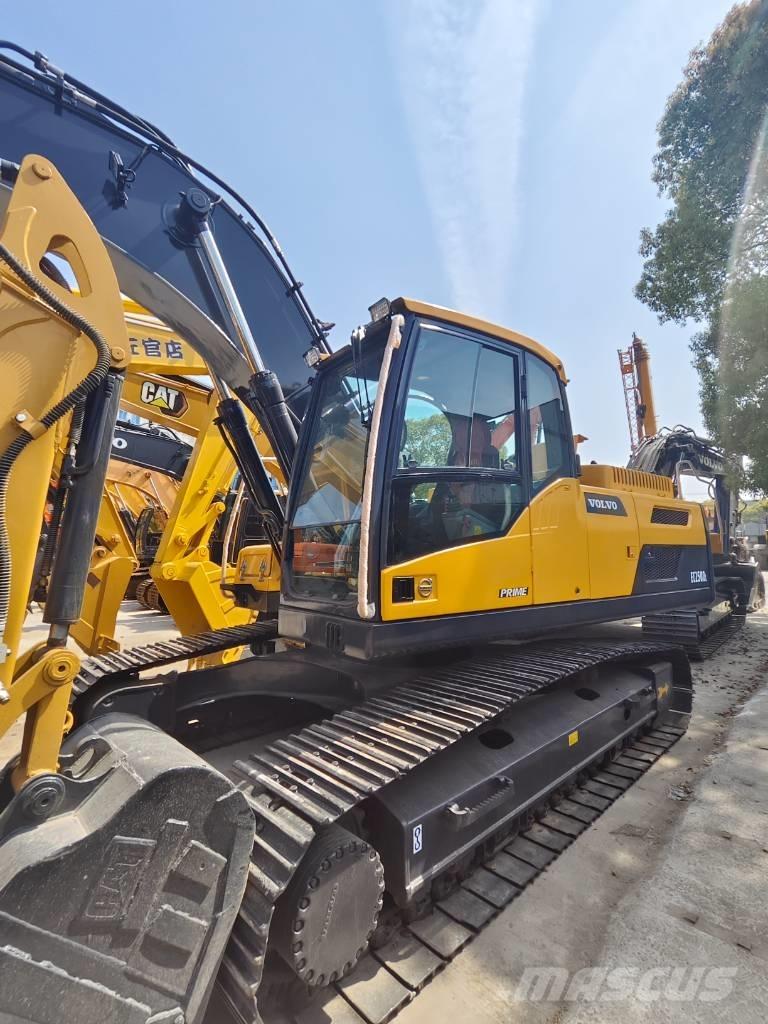 Volvo EC 250 D L Bageri guseničari