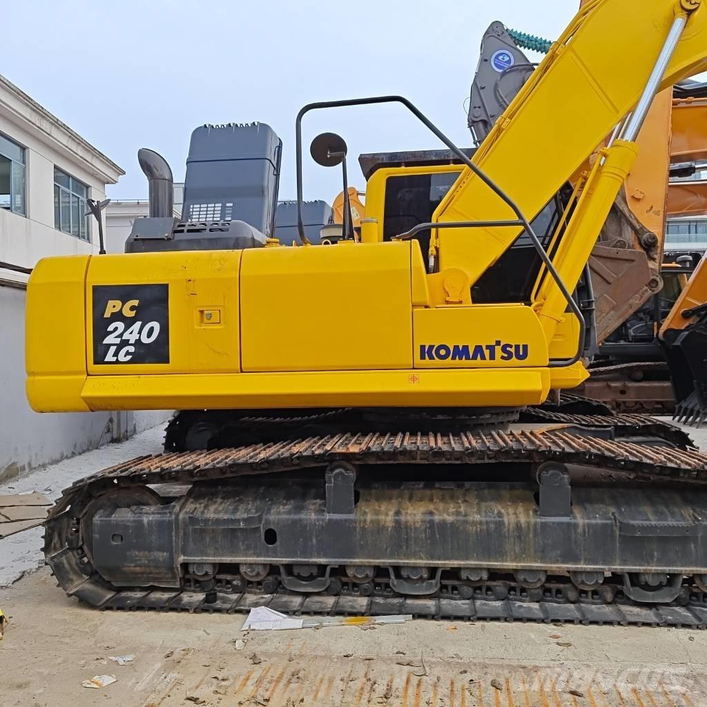 Komatsu PC 240 LC-8 Bageri guseničari