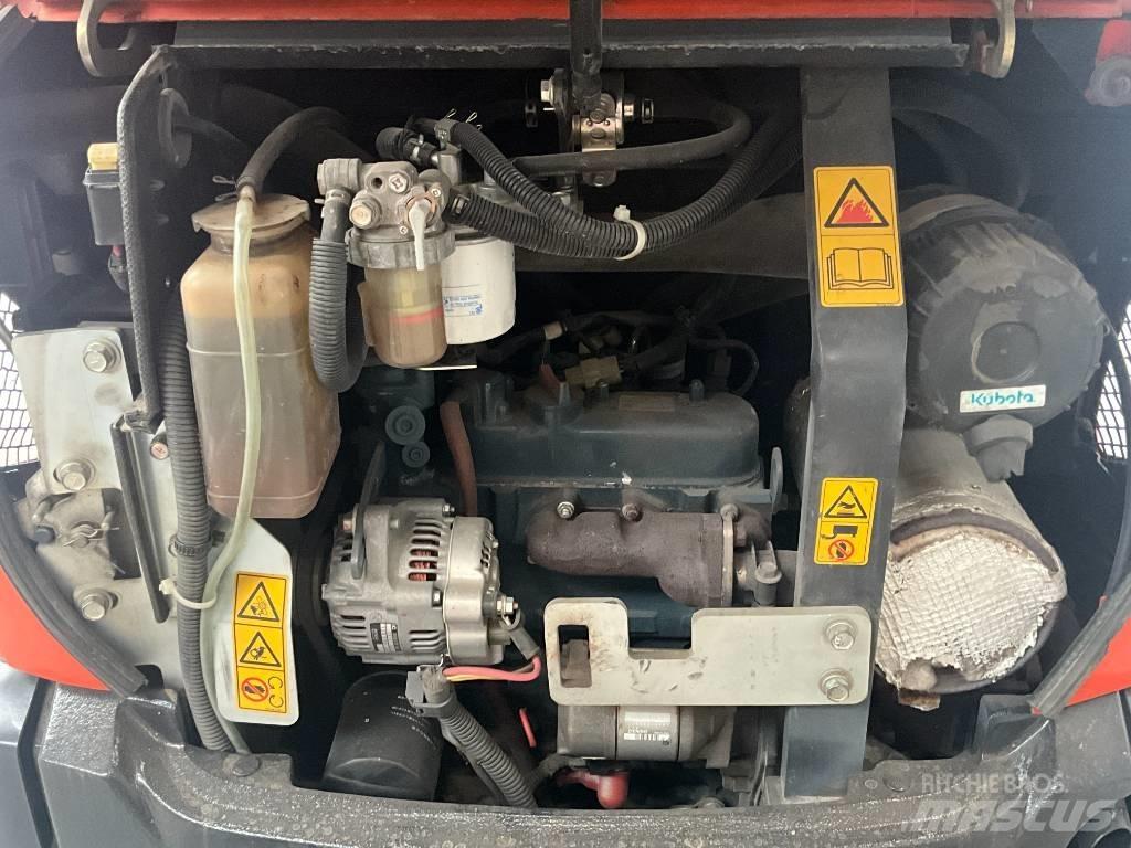 Kubota KX 015-4 Mini bageri < 7t
