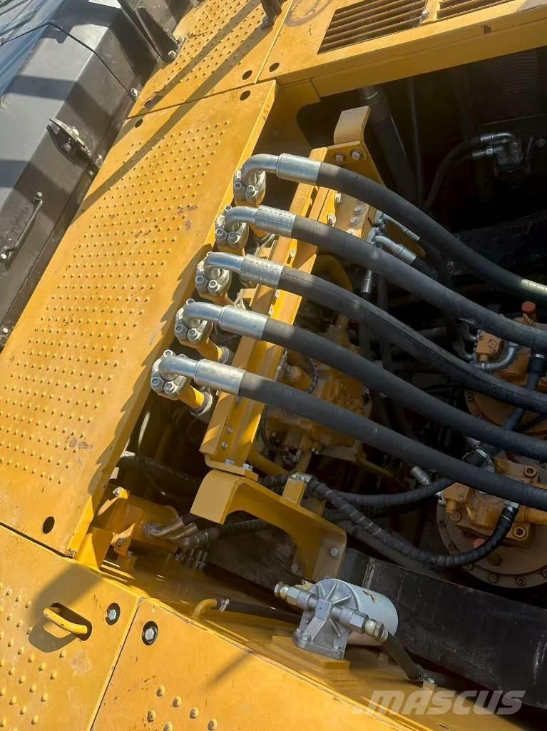 Sany 750 Bageri guseničari