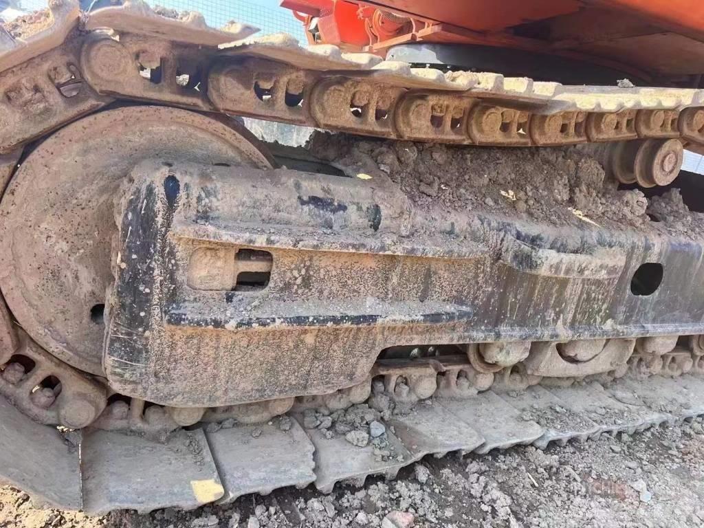 Doosan DH 220 Bageri guseničari