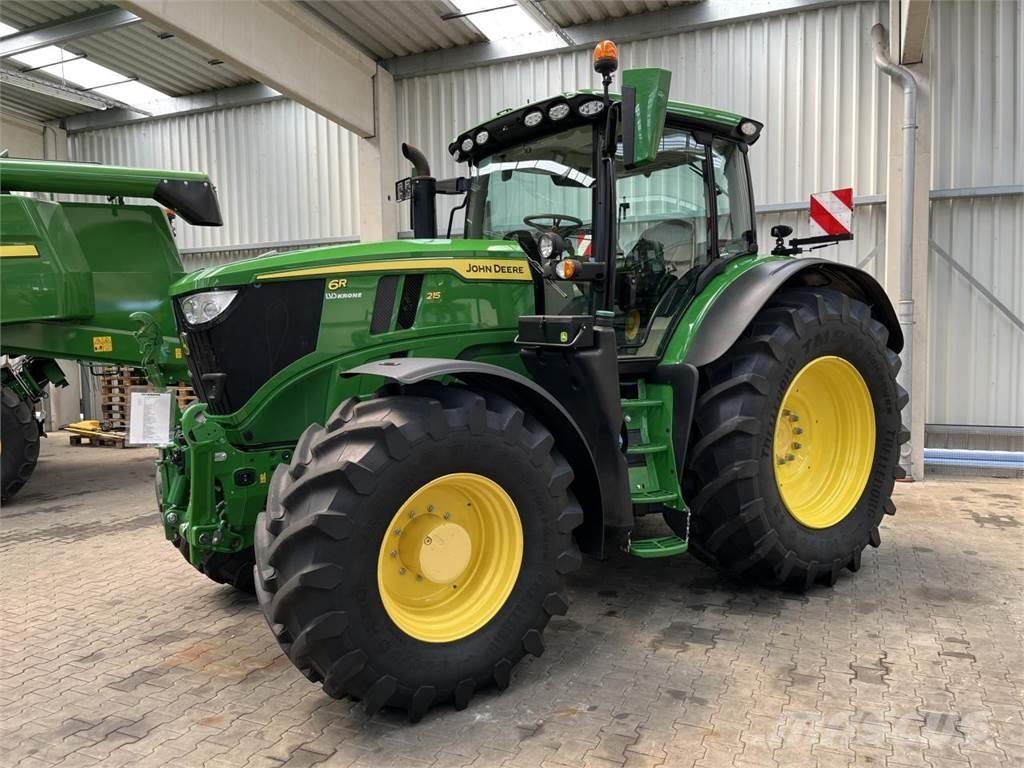 John Deere 6R 215 Traktori