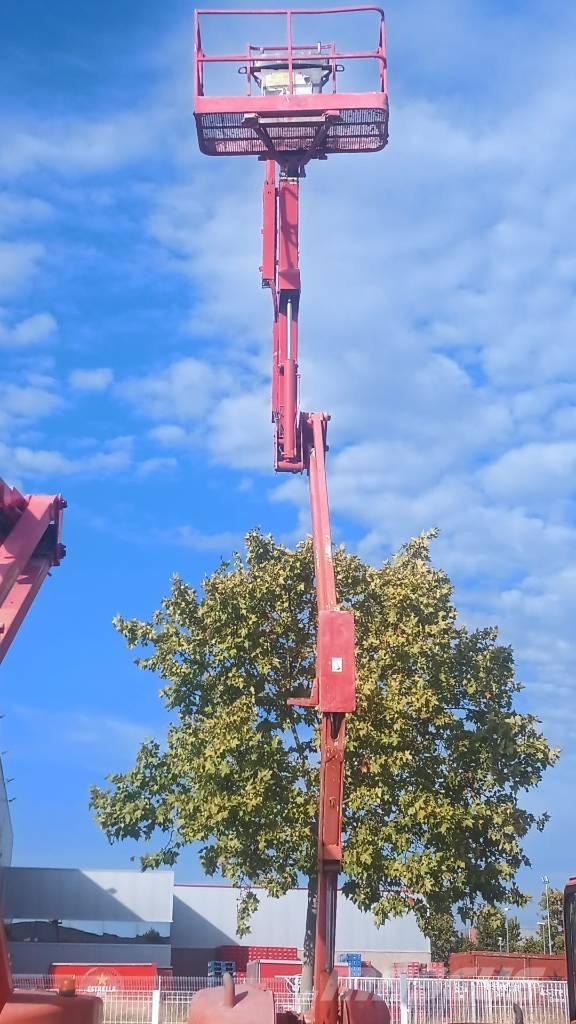 JLG 450 AJS II Zglobne podizne platforme